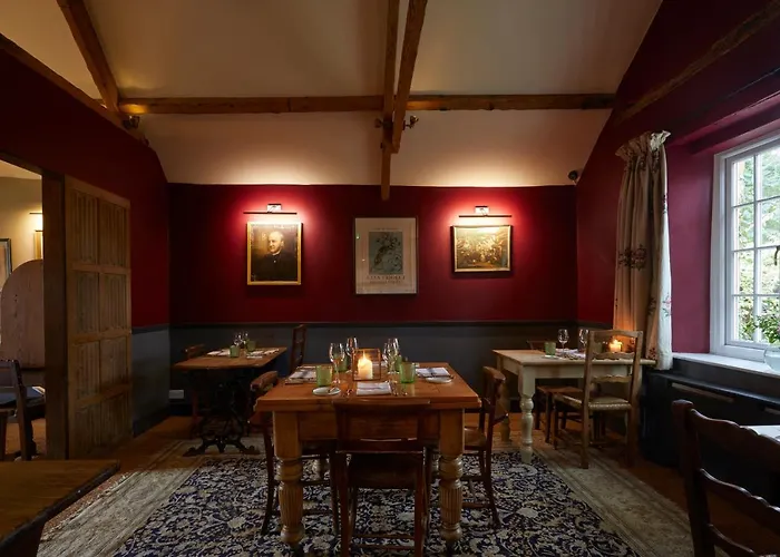Premier Hotels and Accommodations in Kingham