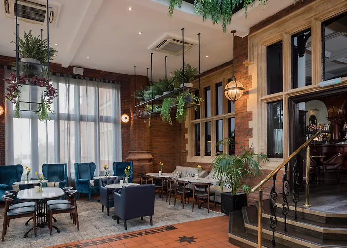 Best Hilton Hotels in Norwich for Upscale Stays