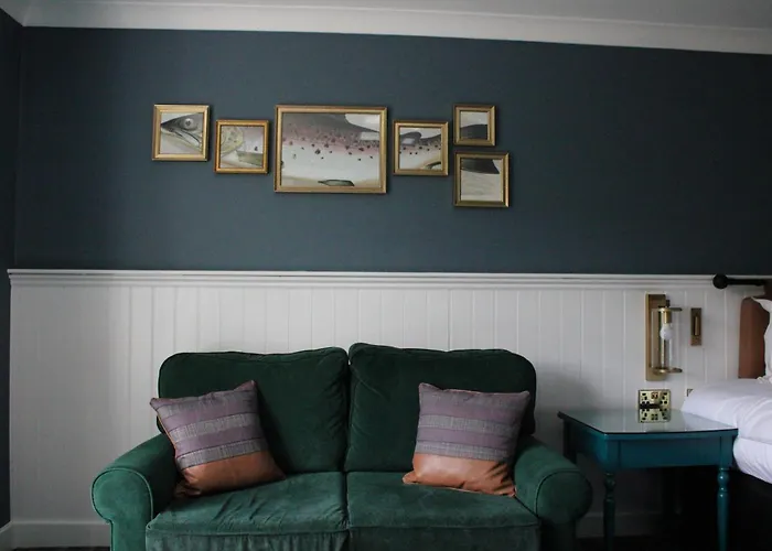 Top Cheap Hotels in Kinloch Rannoch, Scotland