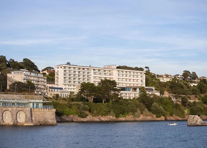 Explore the Top Hotels in Torquay for a Memorable Stay