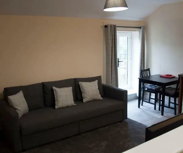 Top Inexpensive Cookstown Hotels to Consider